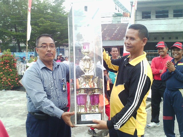 SDN 30 Alahair Juara Umum Dalam Dua Ajang Bergensi Tahunan